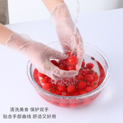 Luvas de vinil de grau alimentício L adequadas para trabalhos alimentícios, proporcionando manuseio seguro e prevenção de contaminação na indústria alimentícia