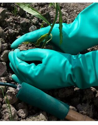 Luva de mão de nitrilo verde com 33 CM de comprimento, com forro não floculado, adequada para laboratórios médicos e indústria farmacêutica