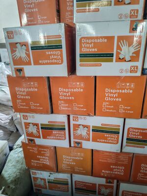 M4.0-5.5g Disposable Vinyl Glove S Size OEM Non Sterile Gloves Ideal for Healthcare Food Service and Industrial Applications